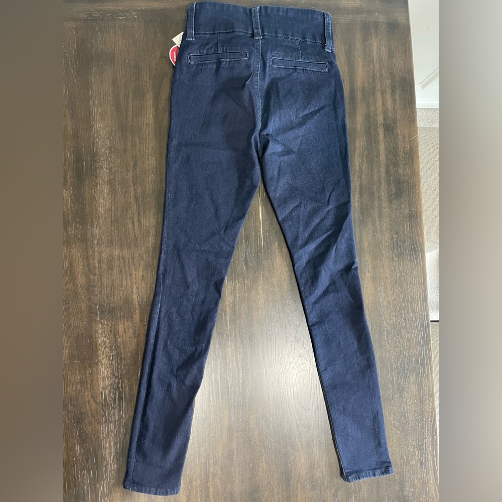 Express Denim Perfect High Rise Jeans - Picture 2 of 9